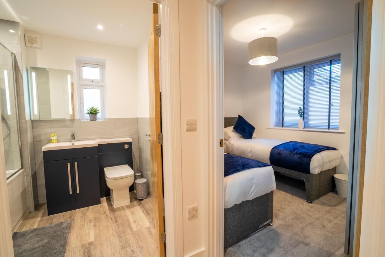 Mill Road Ground Floor Apartment Crawley  Bagian luar foto